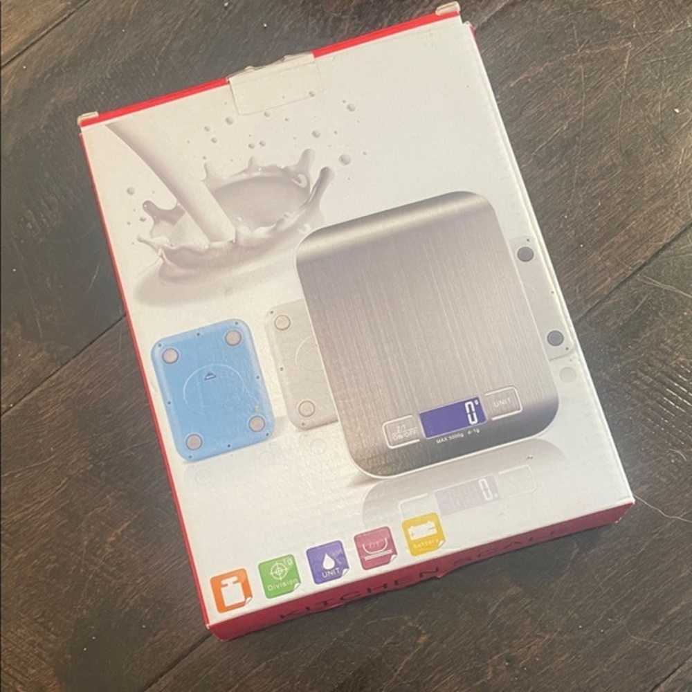 NWB Brand New Never Used Digital Kitchen Scale with LCD Display